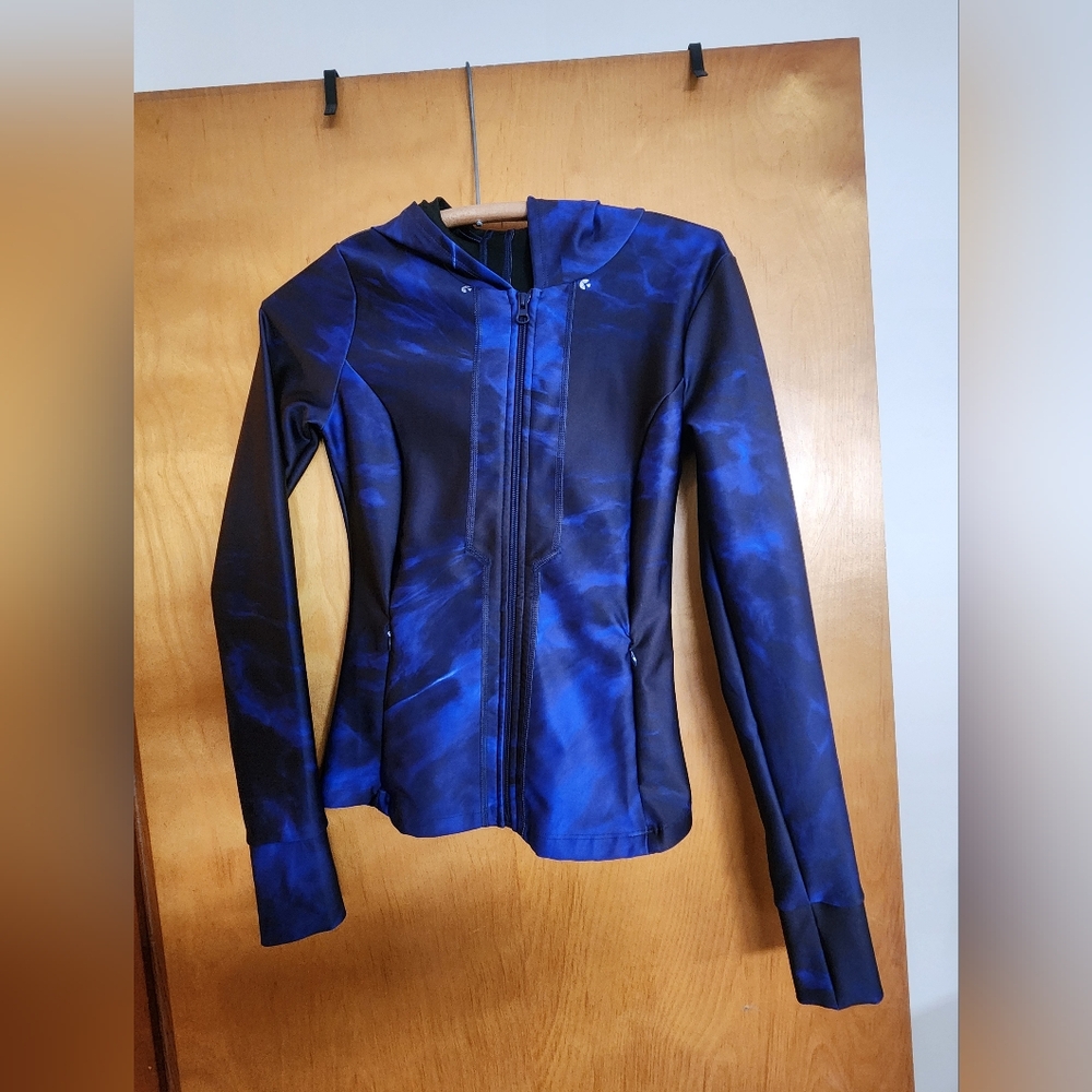 Ghost Flower Activewear | Water Zip Up Hoodie